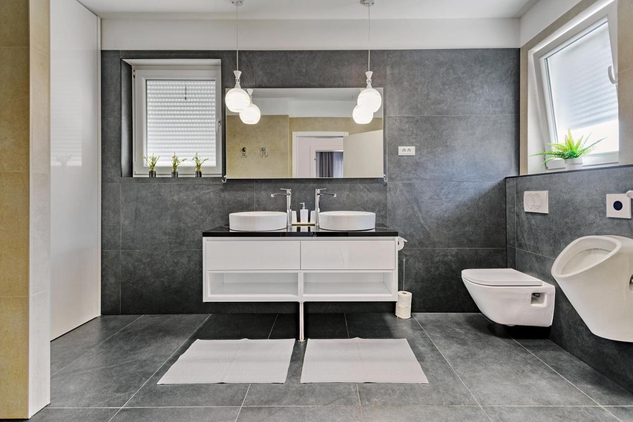 Luxury Stone Villa With Pool - Brisevo Exterior foto