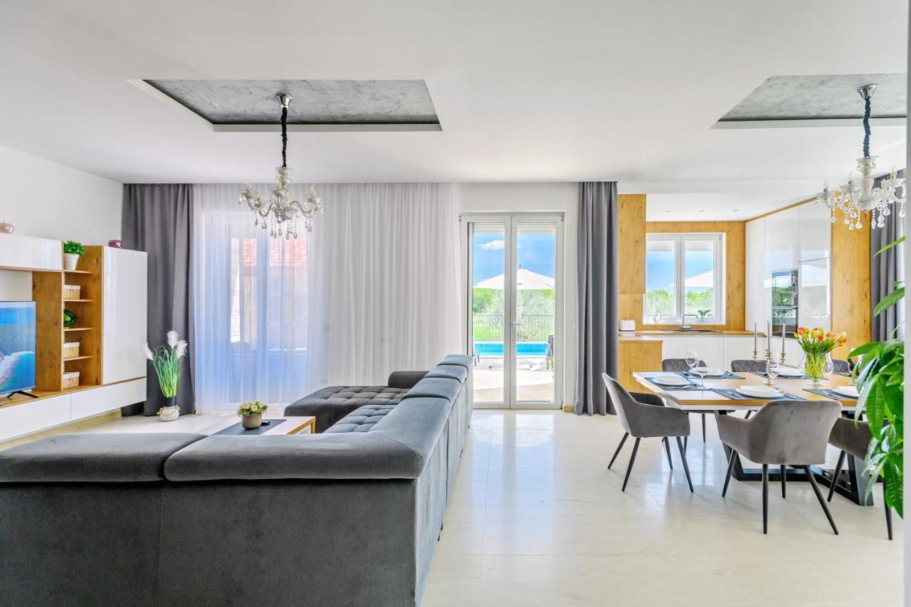 Luxury Stone Villa With Pool - Brisevo Exterior foto